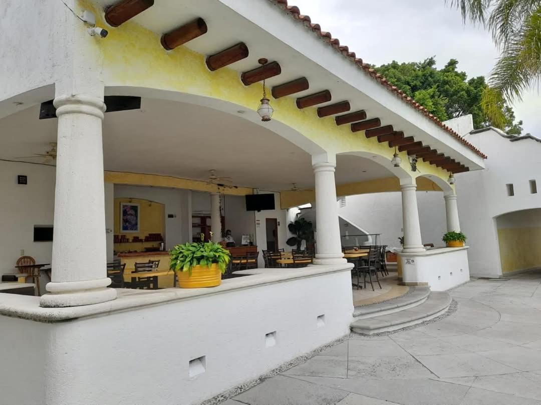 Los Canarios Cuernavaca Buitenkant foto
